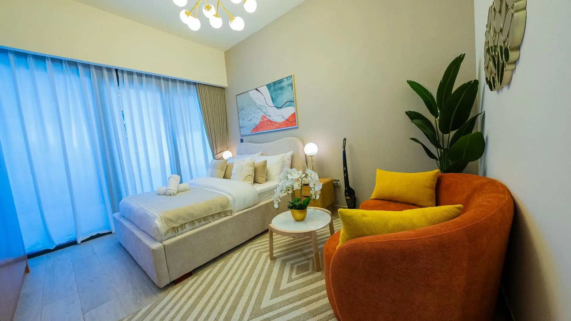 Holiday home Elegant Studio With Pool Access & Private Terrace Dubai