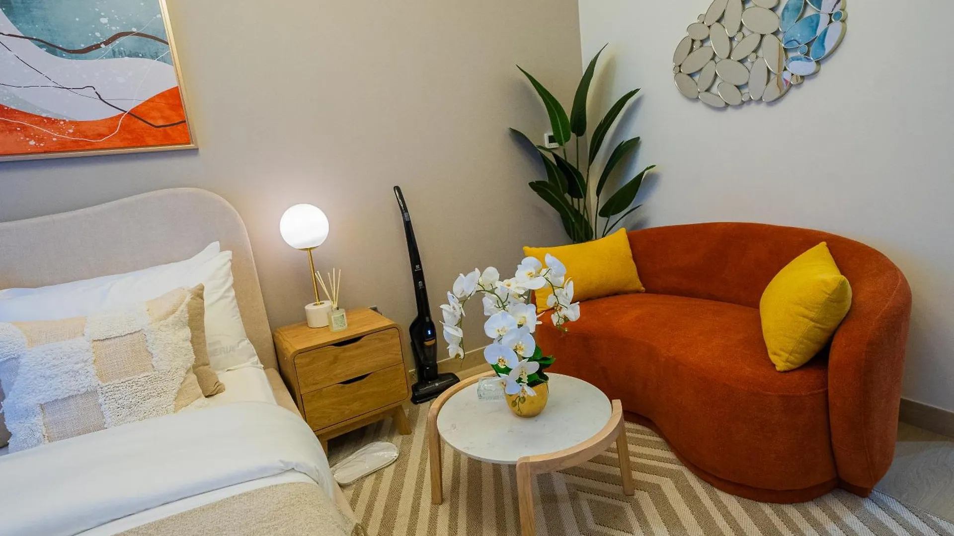 Holiday home Elegant Studio With Pool Access & Private Terrace Dubai